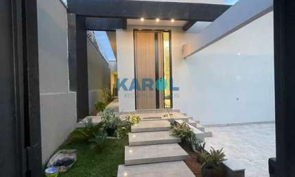 Casa com 3 quartos à venda no Jardim Inconfidência, Uberlândia , 210 m2 por R$ 1.390.000