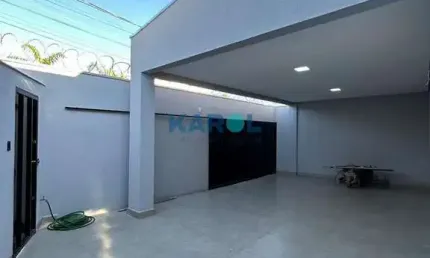 Casa com 3 quartos à venda no Jardim Inconfidência, Uberlândia , 180 m2 por R$ 890.000