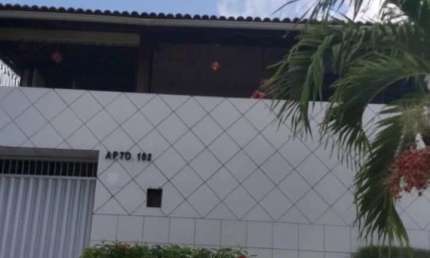 Vendo Apartamento na Rua Araripe Prata Residencial Altamyra no bairro: Parangaba