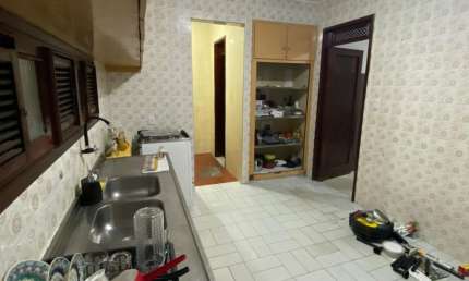 Vendo Lindo Apartamento na Rua Justiniano de Serpa, bairro Farias Brito. Fica por trás do Shopping Benfica