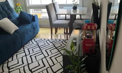 Apartamento mobiliado, 3 dormitórios no Mont Serrat