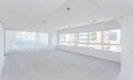 APARTAMENTO 4 SUITES,  4 VAGAS, LAREIRA E CHURRASQUEIRA  NO PETRÓPOLIS