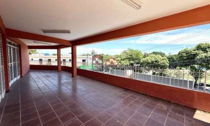 Sobrado no Jd Satélite com 3 dormitórios (Comercial/Residencial)
