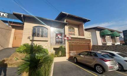 Casa com 5 quartos para alugar na Avenida São João, 1825, Jardim das Colinas, São José dos Campos