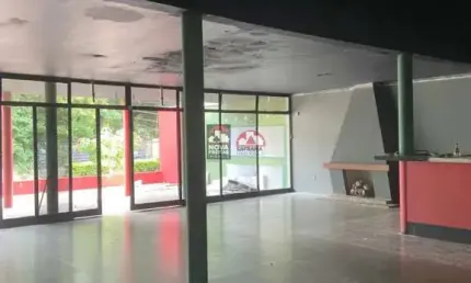 Ponto comercial para alugar na Rua Pascoal Moreira, 447, Jardim Esplanada, São José dos Campos