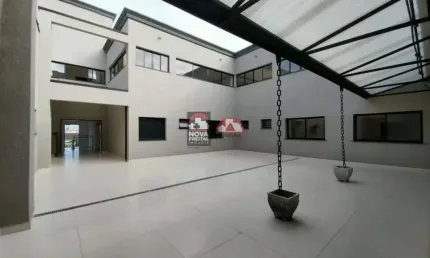 Sala comercial 23,98m² no centro de Caraguatatuba c/ wc privativo