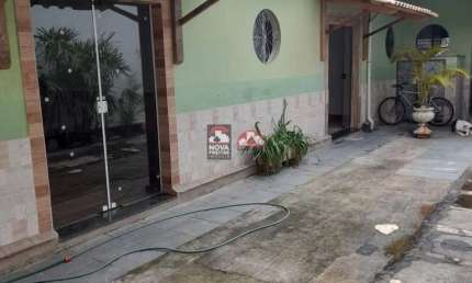 Casa com 2 quartos para alugar na Rua Nery José Dias, 315, Perequê Açu, Ubatuba