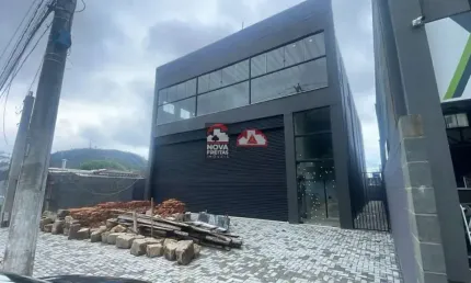 Ponto comercial para alugar na Avenida Siqueira Campos, 1254, Sumaré, Caraguatatuba