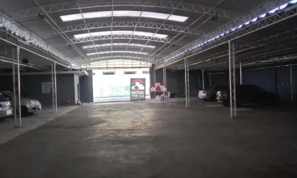 Ponto comercial para alugar na Rua Noruega, 74, Jardim Aeroporto, São José dos Campos