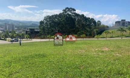 Terreno de alto padrão à venda no Condomínio Alphaville I - Urbanova em São José dos Campos