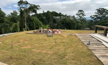 Fazenda à venda na Rua das Andorinhas, 171, Chácaras Condomínio Recanto Pássaros II, Jacareí