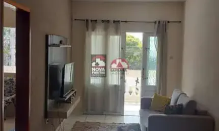 Casa Casa com ponto comercial em São José dos Campos
