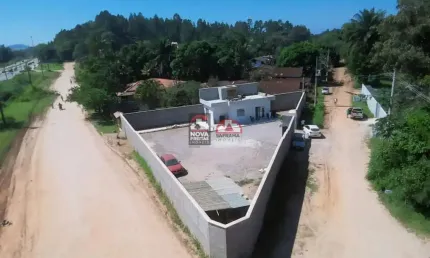 Casa com 2 quartos à venda na Avenida Marginal Direita, Esquina Com A Rua Nove, 08, Capricórnio III, Caraguatatuba
