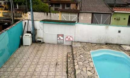 SOBRADO COM PISCINA - MORRO DO ALGODÃO - CARAGUATATUBA/SP