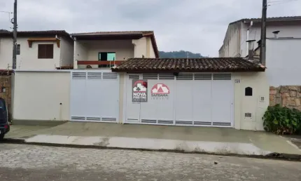 Casa com 3 quartos à venda na Rua Luiza Fernandes Moreira, 126, Estrela D'Alva, Caraguatatuba