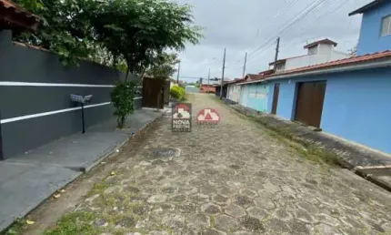 Casa com 3 quartos à venda na Rua Antonio Ferreira De Azevedo Filho, 40, Balneário Recanto do Sol, Caraguatatuba