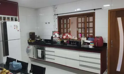 Casa com 3 quartos à venda na Rua Treviso, 23, 36, Residencial Santa Paula, Jacareí