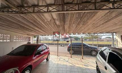 CASA À VENDA  NO JARDIM PAULISTA EM SÃO JOSÉ DOS CAMPOS/SP