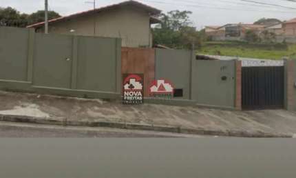 Casa com 3 quartos à venda na Rua General Góes Monteiro, 721, Cruz, Lorena