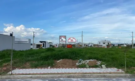 Terreno à Venda no Condomínio Residencial Bosque da Imperatriz