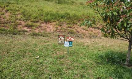 Terreno à Venda em Jambeiro - 1000m² com o Melhor Preço!