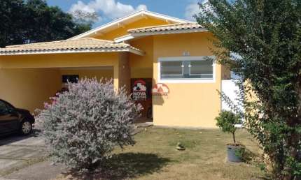 Casa com 3 quartos à venda na Rua Maria Barbosa dos Santos, 35, Vereda dos Manacás, Pindamonhangaba