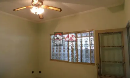 Casa com 2 quartos à venda na Rua Guaxupé, 229, Jardim Ismênia, São José dos Campos