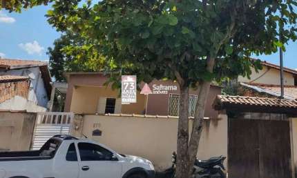 Casa com 3 quartos à venda na Rua Padre Luiz Garcia de Oliveira, 175, Conjunto Residencial Araretama, Pindamonhangaba