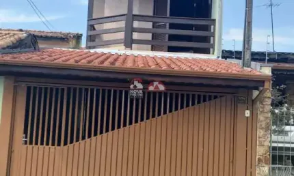 Sobrado à Venda no Parque das Nações em Pindamonhangaba