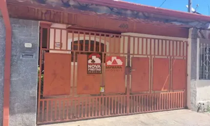 Casa com 2 quartos à venda na Rua Sebastião Machado de Andrade, 400, Loteamento Residencial Andrade, Pindamonhangaba