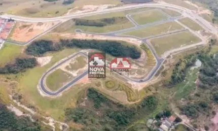 Terreno à venda na Rua Doutor Carlos Alberto Fontenelle Moreira, S/N, Jardim Portugal, São José dos Campos
