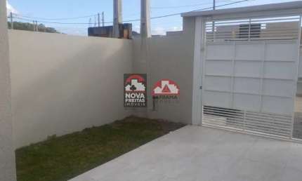 Casa Nova (não geminada) com 2 dormitórios sendo 1 suíte, bairro Morro do Algodão
