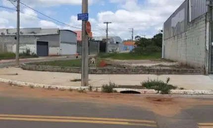 Terreno à venda na Avenida Roberto Sebastião Consiglio, 344, Jardim Santa Júlia, São José dos Campos