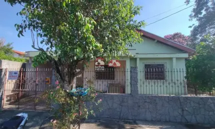 Casa com 3 quartos à venda na Rua México, 181, Vila São José, Pindamonhangaba