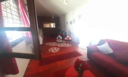 Casa à venda com 3 dormiórios em Massaguaçu- Caraguatatuba
