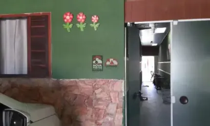 Casa com 1 quarto à venda na Rua Genésio Moreira Cardoso, 229, Residencial e Comercial Laerte Asumpção, Pindamonhangaba