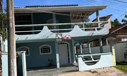 Casa com 3 quartos à venda na Rua Quirino Jacinto dos Santos, 255, Massaguaçu, Caraguatatuba