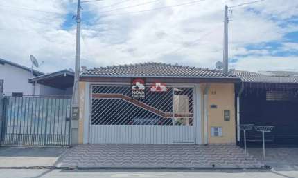 Casa com 2 quartos à venda na Rua Aristides Pires, 38, Residencial Comercial Cidade Vista Alegre, Pindamonhangaba