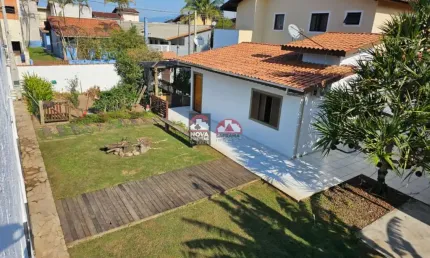 Excelente Edícula a apenas 100 metros da melhor e mais bonita praia de Caraguatatuba!