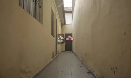 Casa com 3 quartos à venda na Rua Jaime de Moraes, 108, São João, Jacareí