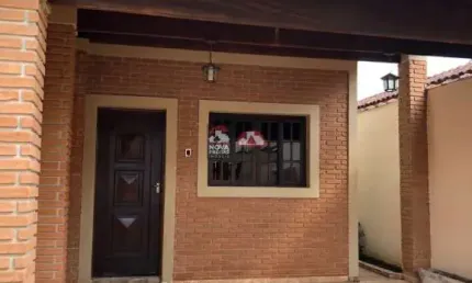 Sobrado à Venda no Residencial Morumbi - Pindamonhangaba