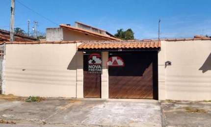 Casa com 2 quartos à venda na Rua Pedro Nogueira de Sá, 70, Conjunto Residencial Araretama, Pindamonhangaba