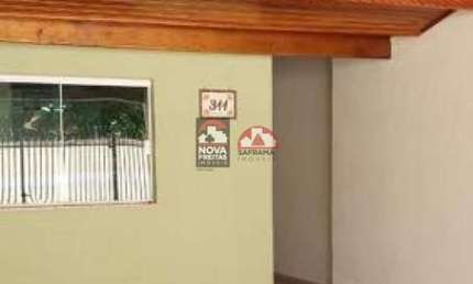 Casa com 2 quartos à venda na Rua Inglaterra, 311, Bela Vista, Pindamonhangaba