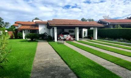 Casa com 3 quartos à venda na Avenida Nossa Senhora do Perpétuo Socorro, 2011, Nossa Senhora do Perpétuo Socorro, Pindamonhangaba
