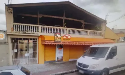 Casa sobrado com ponto comercial em são josé dos campos