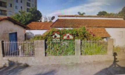 Terreno à venda na Rua Hondo, Com Uma Pequena Casa, 329, Parque dos Ipês, São José dos Campos