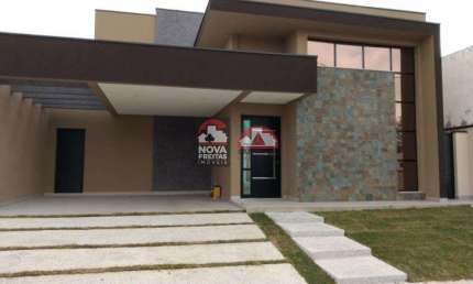 Casa com 3 quartos à venda na Avenida Das Palmeiras - Rua Das Amoreiras  L 17 Q 47, 100, Bairro do Grama, Caçapava