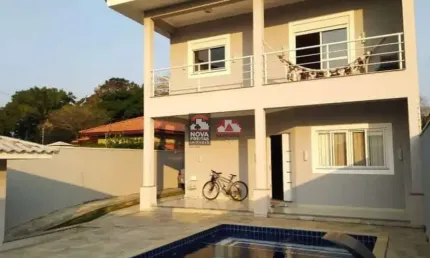 Sobrado à venda no bairro Granjas Rurais Reunidas São Judas Tadeu em Taubaté/SP!