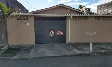 Casa com 2 quartos à venda na Rua Itapagipe, 420, Parque Senhor do Bonfim, Taubaté