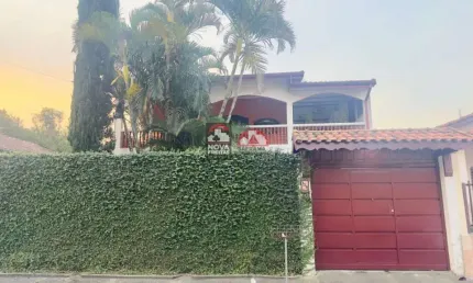 Descubra o seu novo lar neste encantador imóvel localizado no Bairro Jardim Carlota!